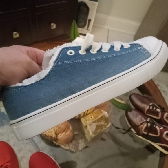 Jean Casual Tenni - NWOT - Picture 3 of 4